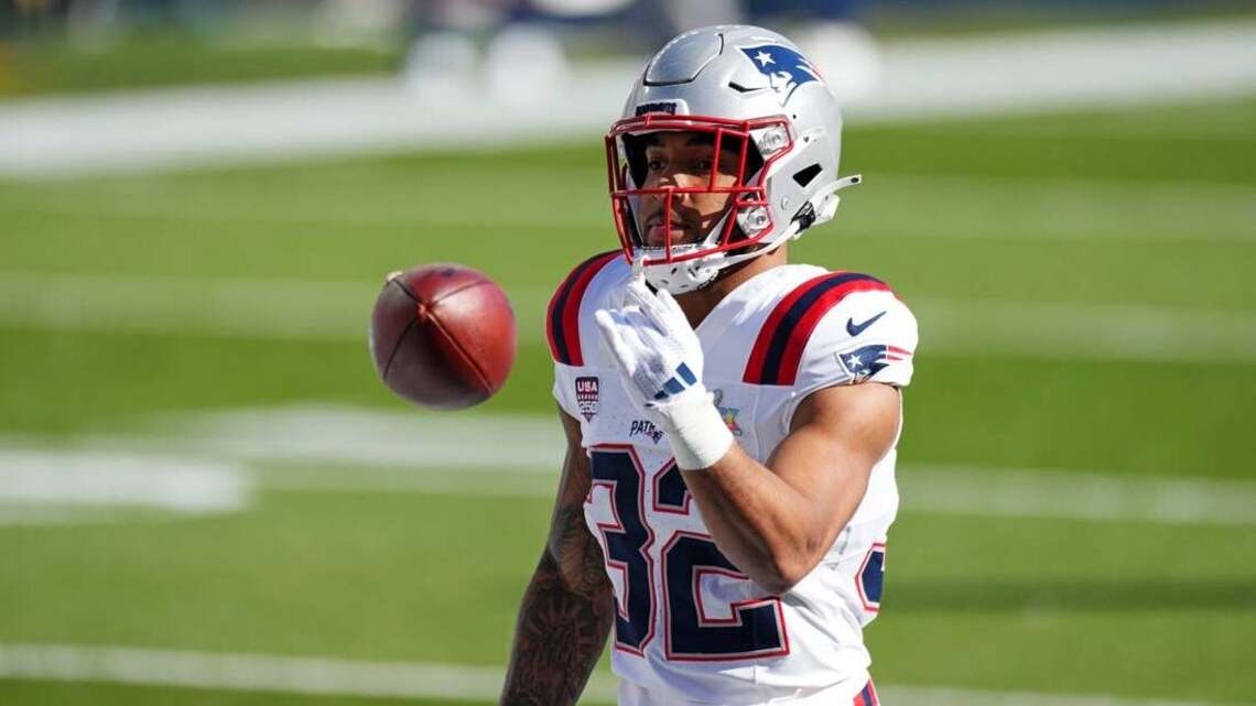 Patriots rule out RB TreVeyon Henderson (ankle) for season opener 