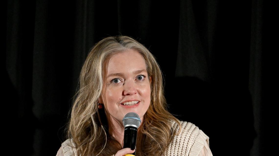 Colleen Hoover Reveals Symptoms She Experienced Before Cancer Diagnosis 