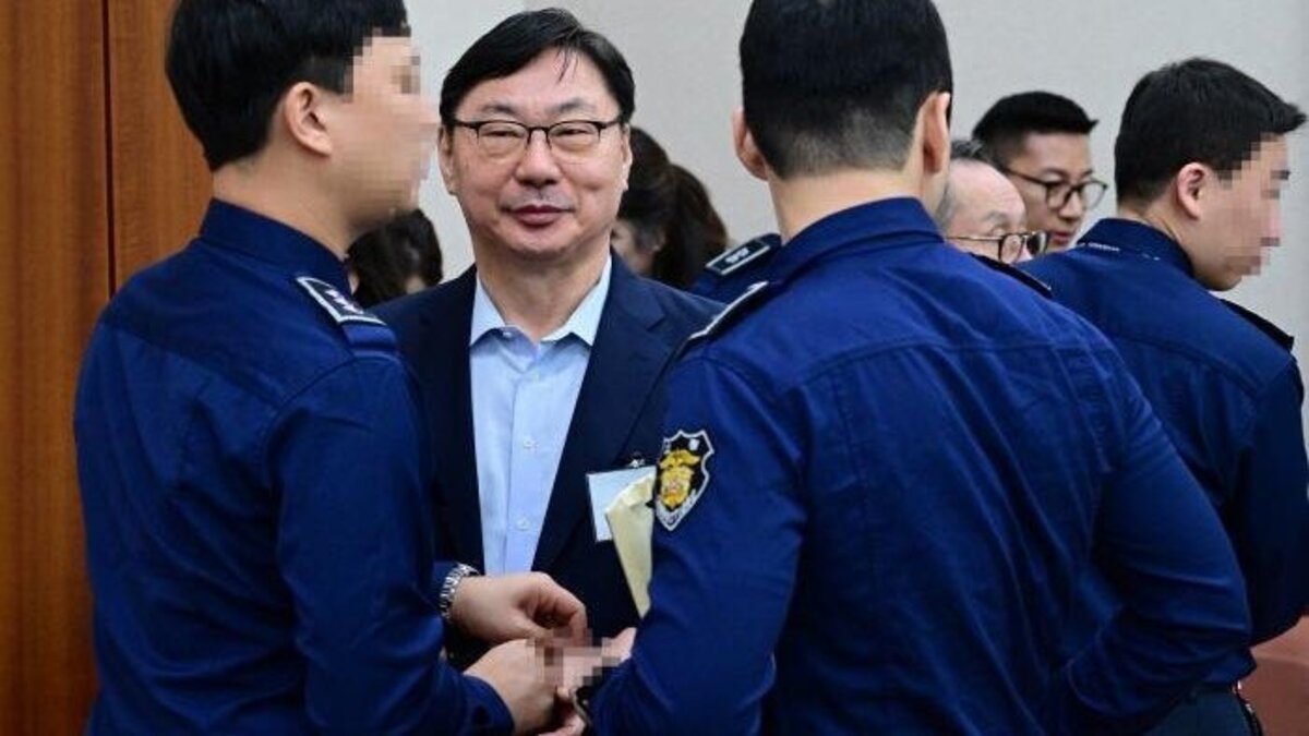 Former Gyeonggi Province Vice Gov. Lee Hwa-young attends a National Assembly audit of the Justice Ministry in Seoul. Photo by Asia Today
                                            