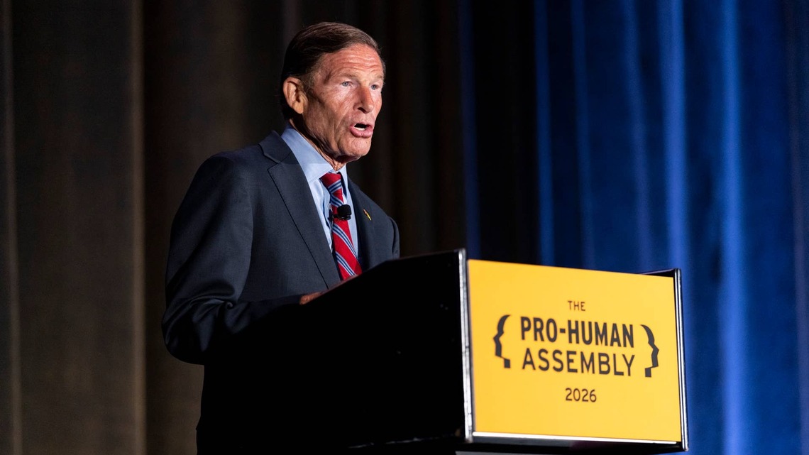 Sen. Blumenthal sends doomsday AI warning amid industry panic