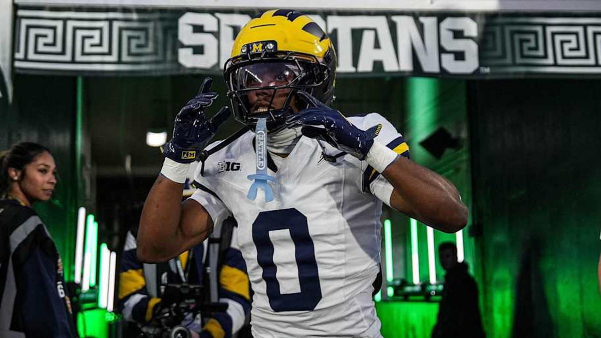  Michigan wide receiver Semaj Morgan (0) takes the field for warmup ahead of the Michigan State game at Spartan Stadium in East Lansing on Saturday, October 25, 2025. | Junfu Han / USA TODAY NETWORK via Imagn Images 