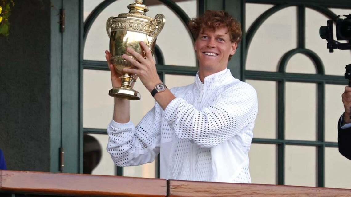 ATP’s No. 1 Sinner ending season due to knee injury