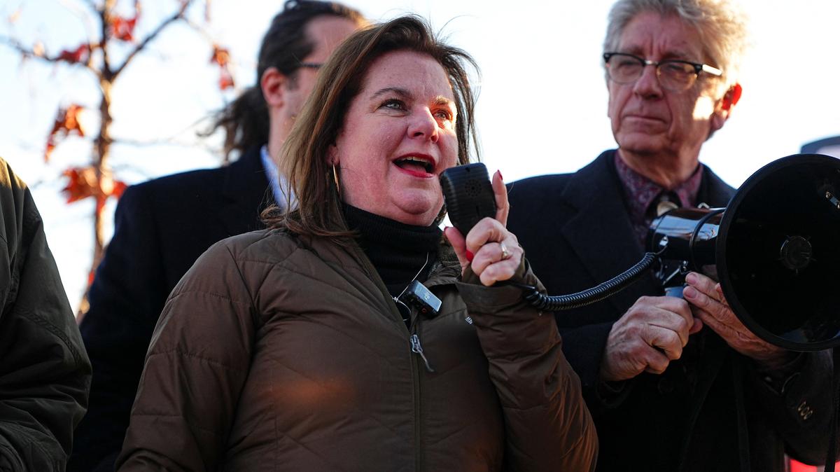 FILE PHOTO: President of Susan B. Anthony Pro-Life America, Marjorie Dannenfelser, speaks during a protest to call on the Trump administration to ban the abortion pill, outside the U.S. Department of Health and Human Services (HHS) in Washington, D.C., U.S., January 22, 2026. REUTERS/Aaron Schwartz/File Photo