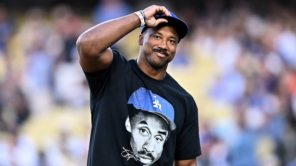 'God's Gift to Football' Myles Garrett Makes Feelings Clear After NFL Honor 