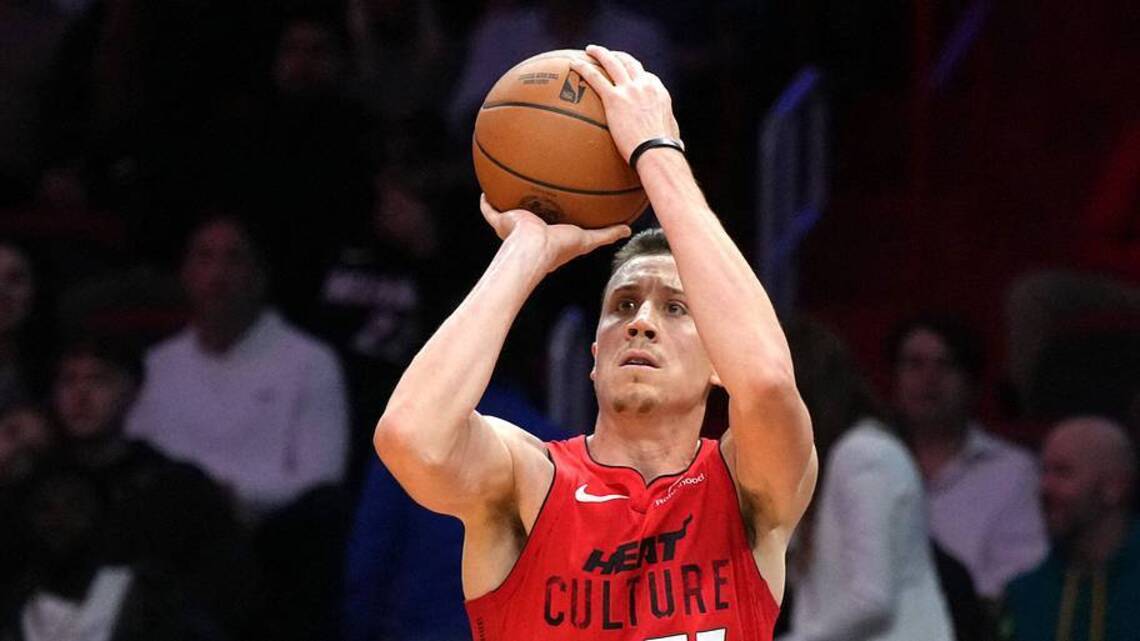 Klay Thompson Eyeing the Heat's Three-Point Record