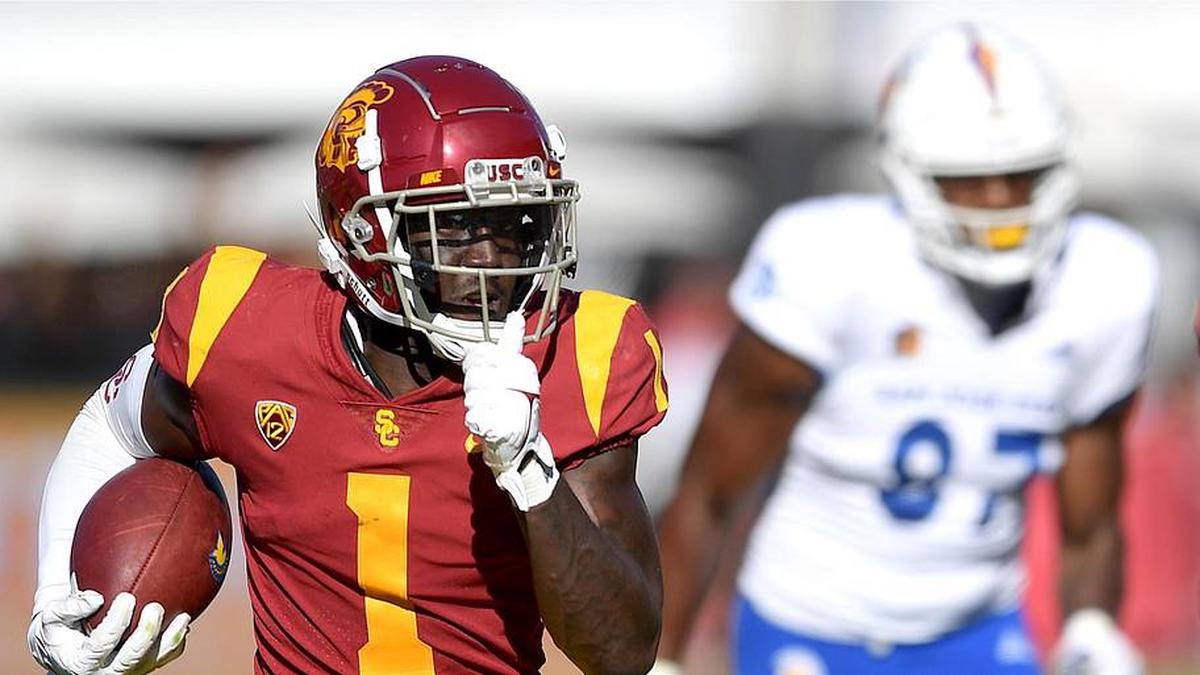  Sep 4, 2021; Los Angeles, California, USA; USC Trojans safety Greg Johnson (1) returns an interception for a touchdown against the San Jose State Spartans in the fourth quarter at United Airlines Field at Los Angeles Memorial Coliseum. Mandatory Credit: Jayne Kamin-Oncea-Imagn Images | Jayne Kamin-Oncea-Imagn Images 