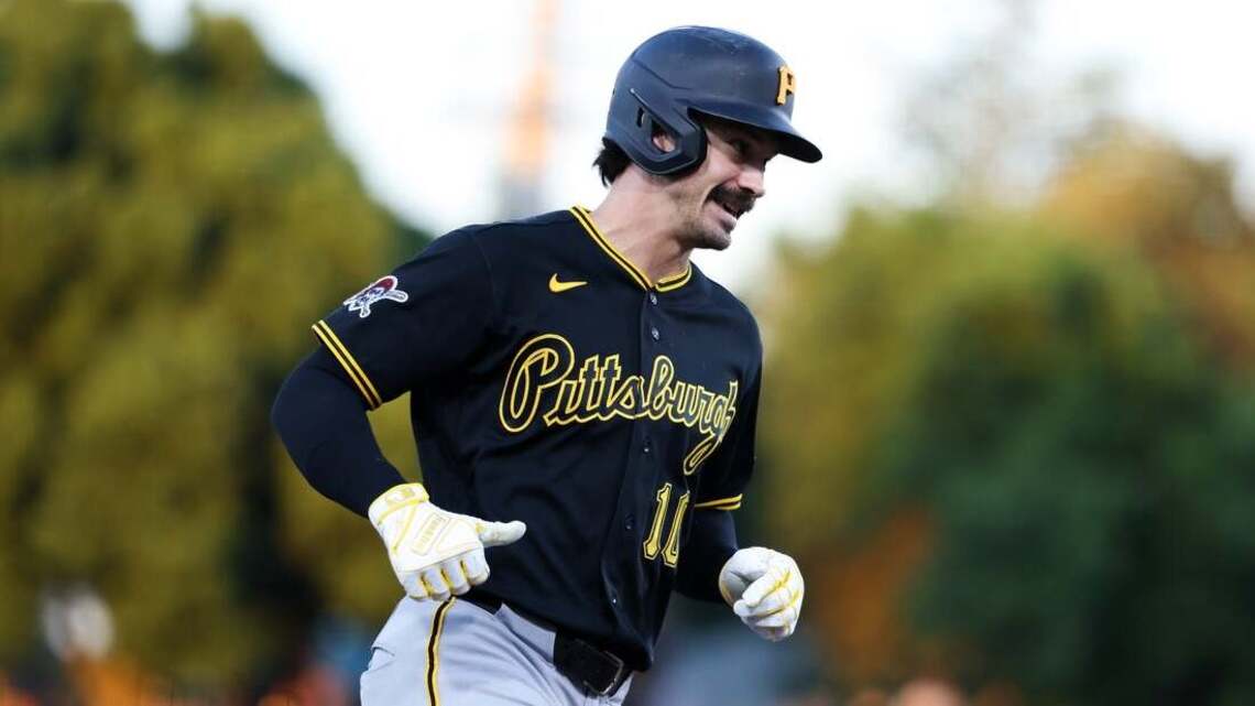 Pirates' Bryan Reynolds bids to push luck in rematch vs. A's 
