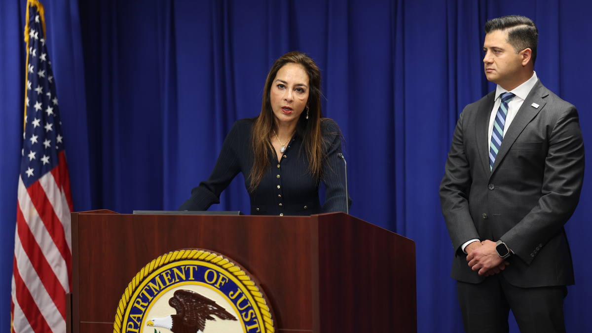 DOJ plans to deploy 1,000 monitors to watch midterm elections