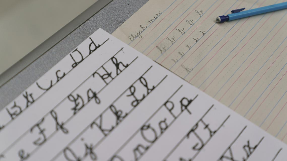 Bill requiring Florida elementary students learn cursive passes in the House