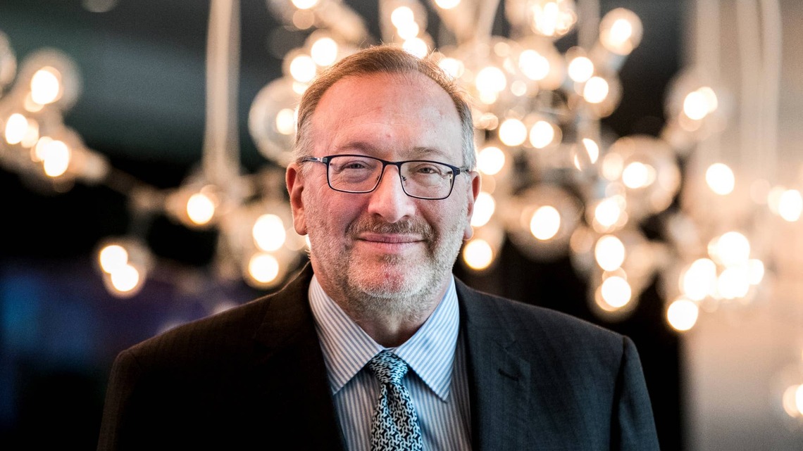 Billionaire investor makes Amazon his biggest stock bet 
