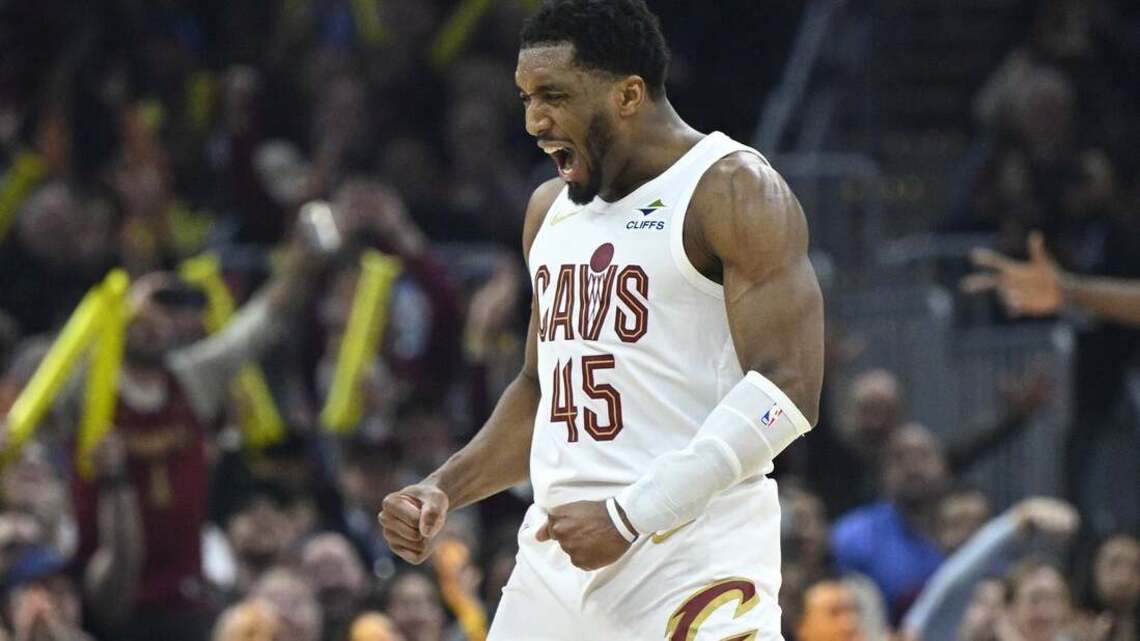 Cavaliers G Donovan Mitchell signs $273M max extension