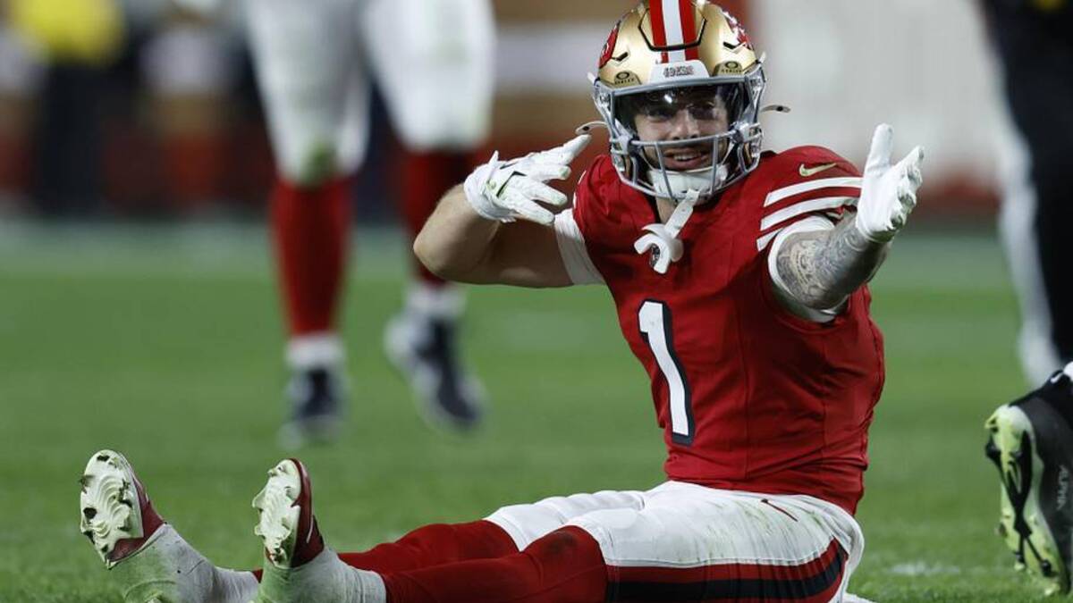  Dec 28, 2025; Santa Clara, California, USA; San Francisco 49ers wide receiver Ricky Pearsall (1) celebrates in the first half against the Chicago Bears at Levi's Stadium. Mandatory Credit: Sergio Estrada-Imagn Images | Sergio Estrada-Imagn Images 