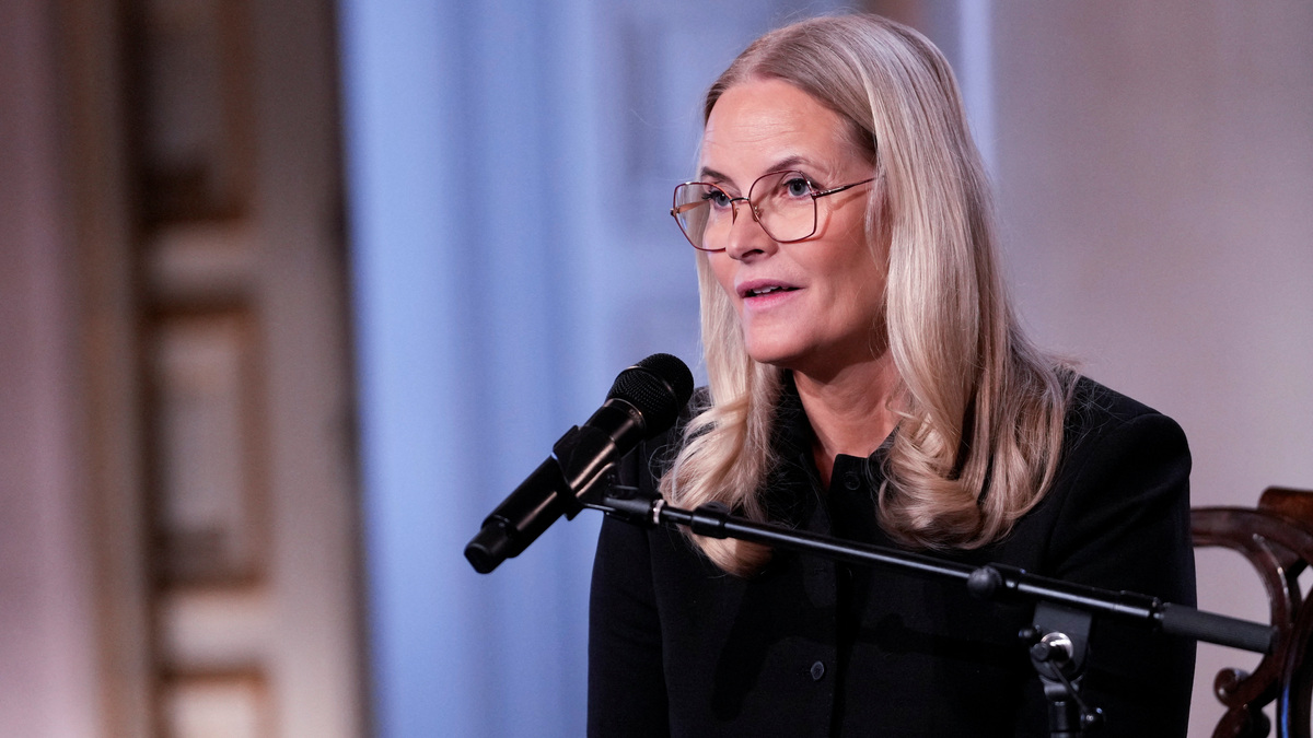 Norway's Crown Princess Mette-Marit speaks during this year's Fosse Lecture at the Palace, in Oslo, Norway, April 23, 2026. NTB/Javad Parsa via REUTERS/File Photo