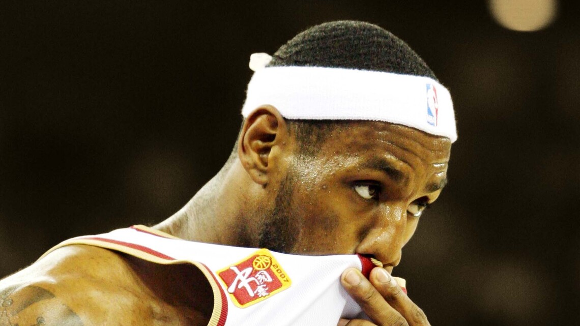 LeBron James deserves to take a backseat in Philadelphia after performing two miracles in Cleveland 