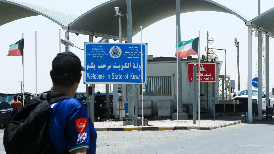 Main land crossing between Kuwait and Iraq reopens, Iraq's state news agency says 