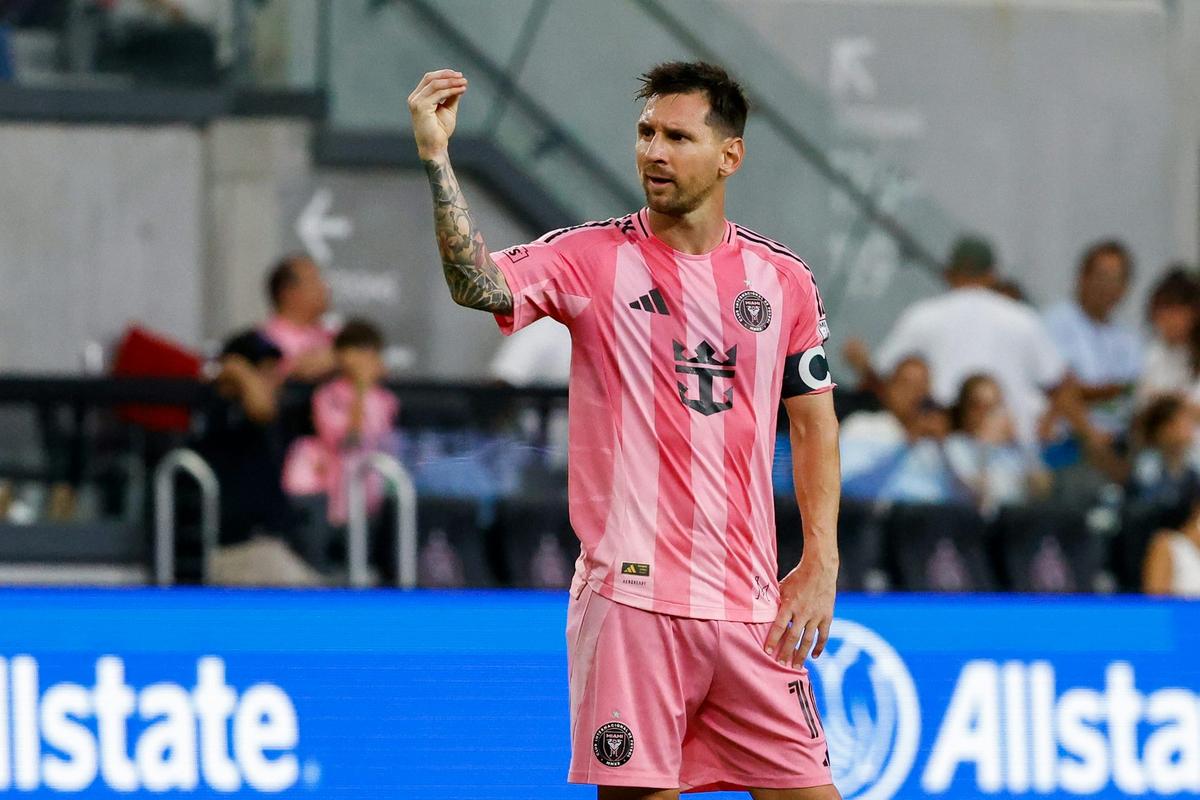  Lionel Messi's presence on Inter Miami has raised the team's revenue and increased interest in soccer in South Florida. Icon Sportswire/Icon Sportswire via Getty Images 