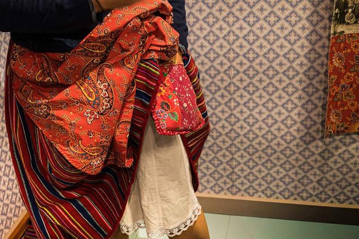 Traditional Skirt, Hidden Pocket and Pinafore of a Married Kihnu Woman. Photo credit: Simon Lock/MyEclecticImages 