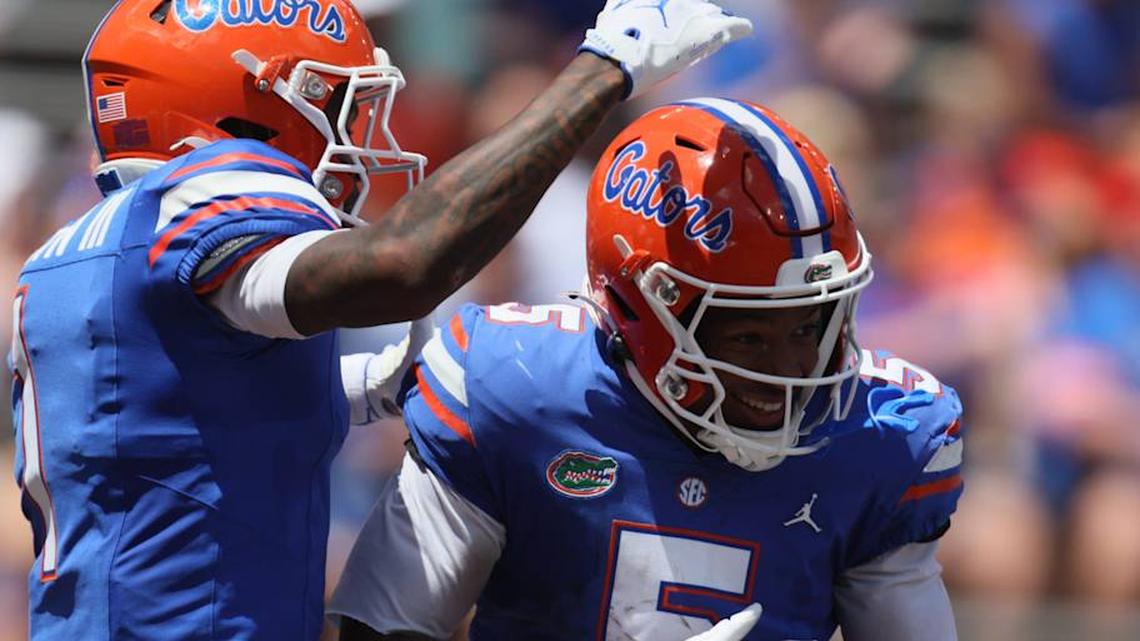 Transfer WR Bursts onto Scene in Gators' Spring Game