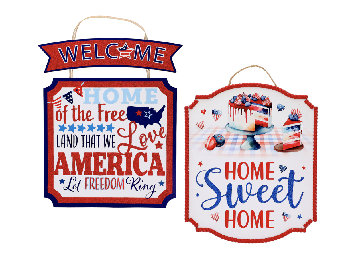 Patriotic wall decorCourtesy of Dollar Tree