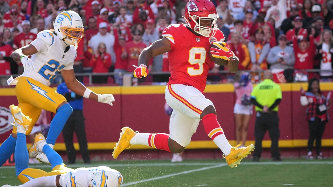 3 Winners and 2 Losers From Chiefs' Home Win Over the Chargers 