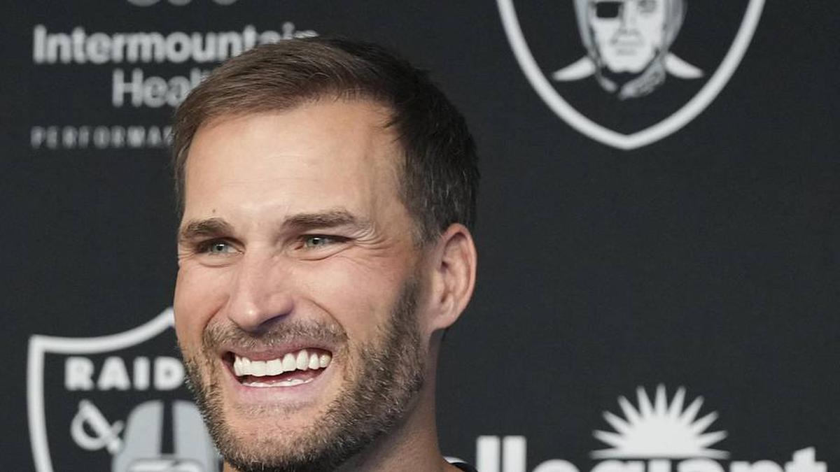  Apr 8, 2026; Las Vegas, NV, USA; Las Vegas Raiders quarterback Kirk Cousins speaks at a press conference at Intermountain Health Performance Center. Mandatory Credit: Candice Ward-Imagn Images | Candice Ward-Imagn Images 