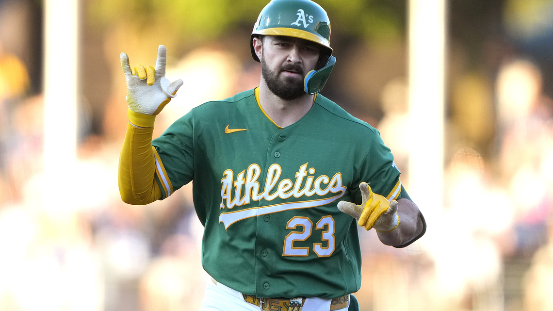 Dodgers' offense wastes early opportunities in loss to A's 