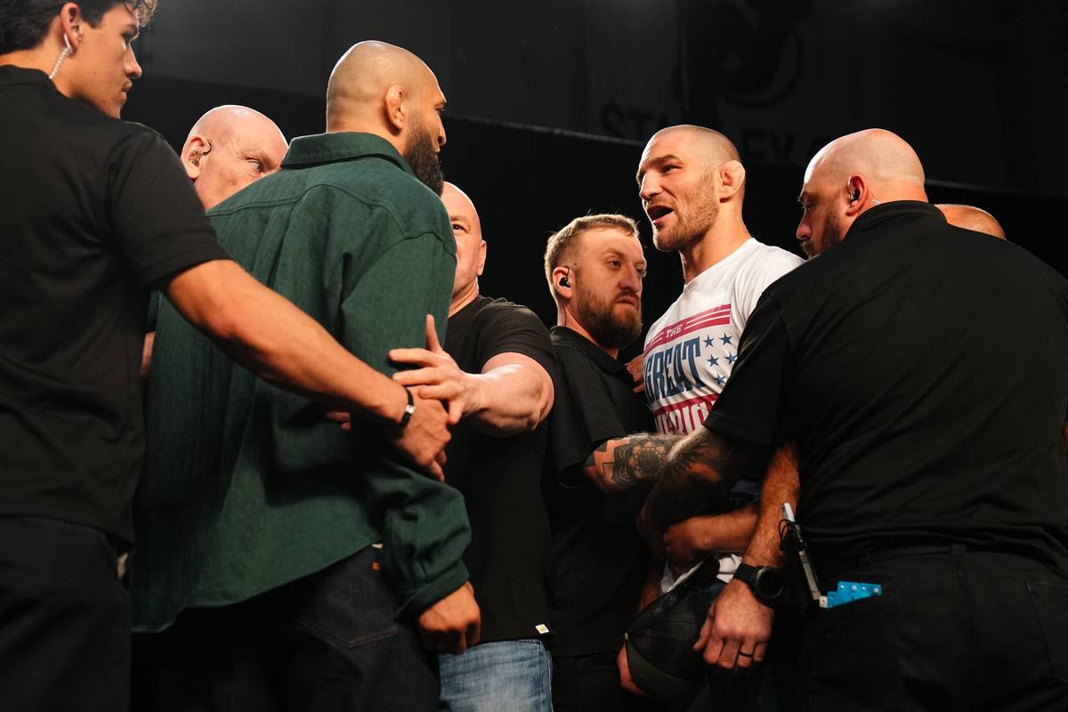  (L-R) Opponents Khamzat Chimaev and Sean Strickland face off during the UFC 328 press conference at Prudential Center on May 07, 2026 in Newark, New Jersey. Mike Roach/Zuffa LLC-GettyImages