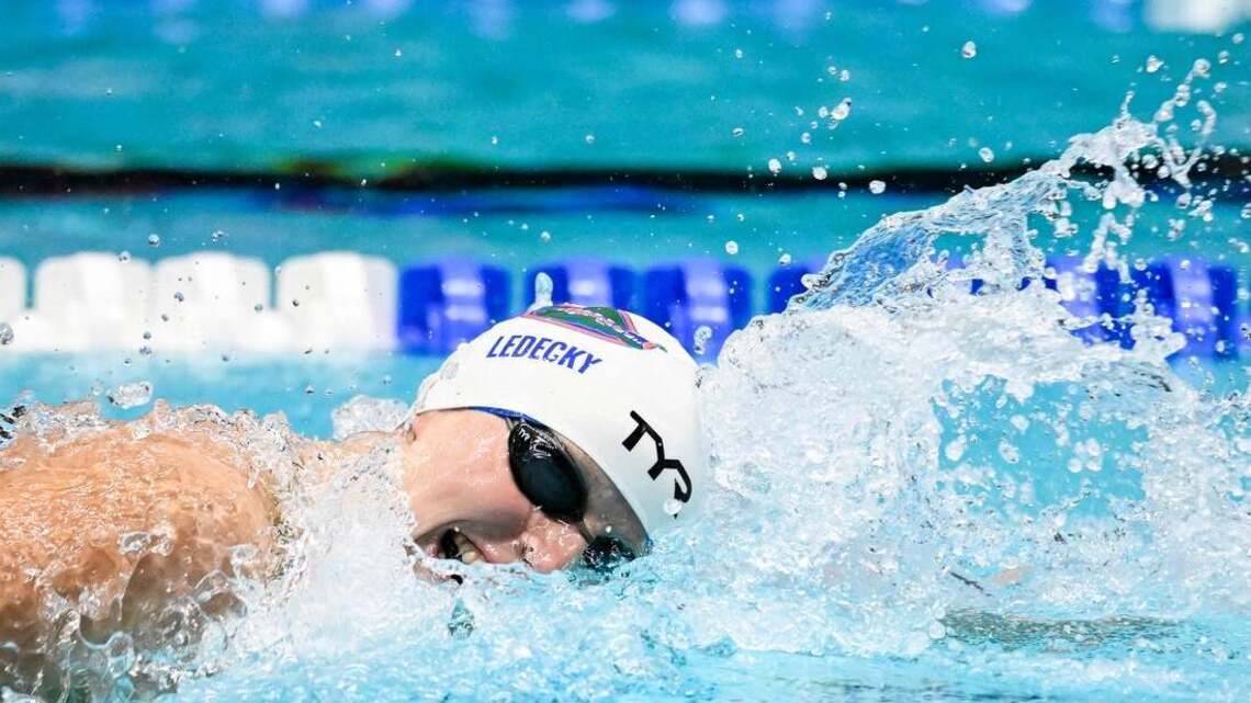 Australian hands Katie Ledecky her first-ever international 800m loss 