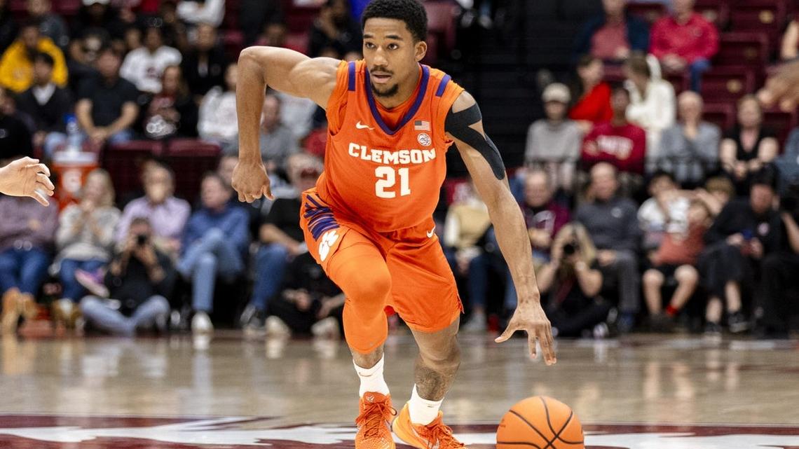 FSU tops slumping Clemson for third straight victory 