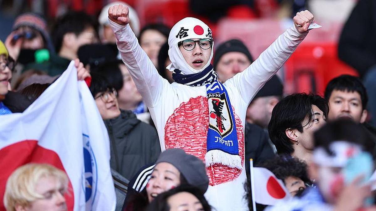  Japanese fans are fiercely loyal. | Robbie Jay Barratt/AMA/Getty Images 