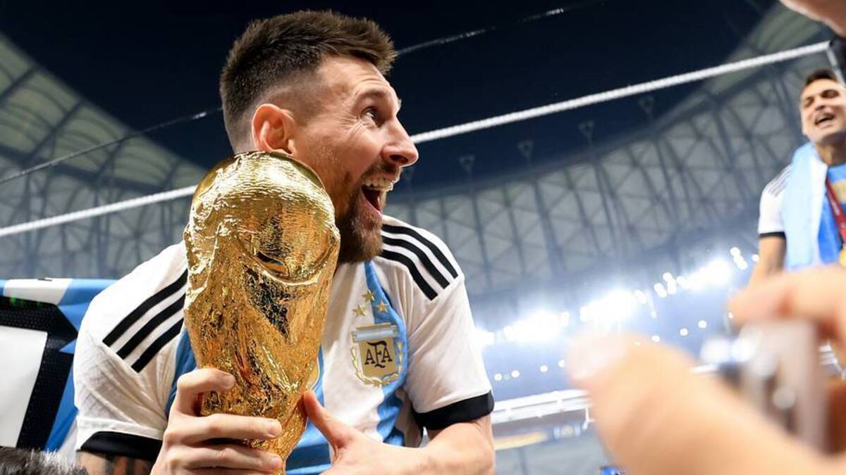  Messi finally lifted the World Cup in 2022. | Gustavo Pagano/Getty Images 