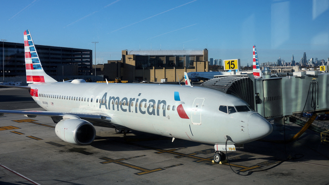 American Airlines resumes flights after IT issue forced brief nationwide halt 
