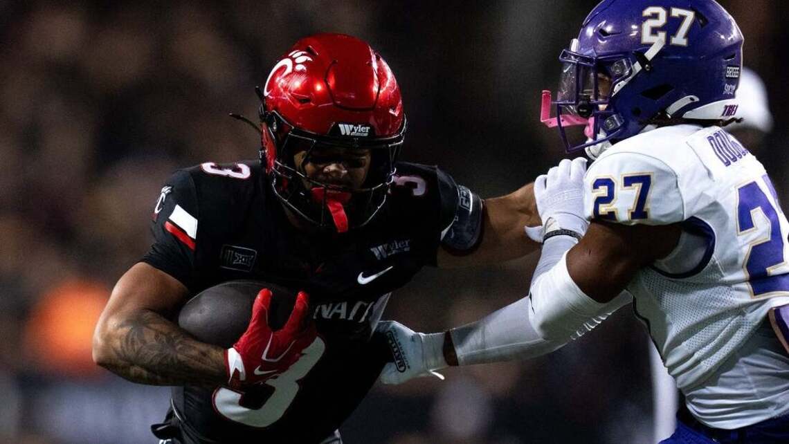 Rivals Cincinnati and Miami (Ohio) looking to ring Victory Bell 