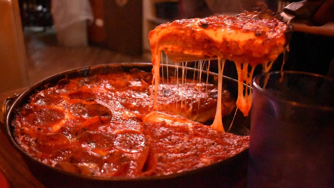 Giordano's pizza chain shocks fans with closings