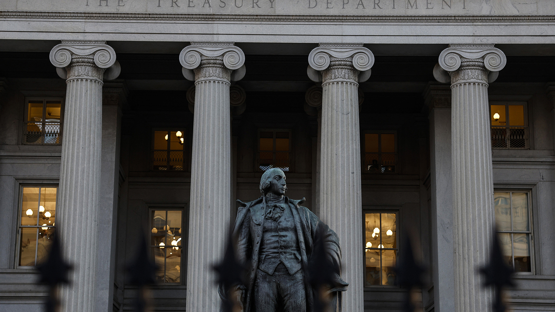 Treasury unveils rule to ban large investors from homebuying 