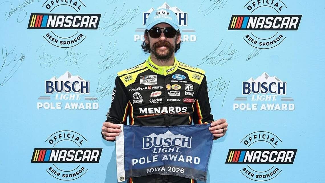 New surface should enhance racing at Iowa Speedway