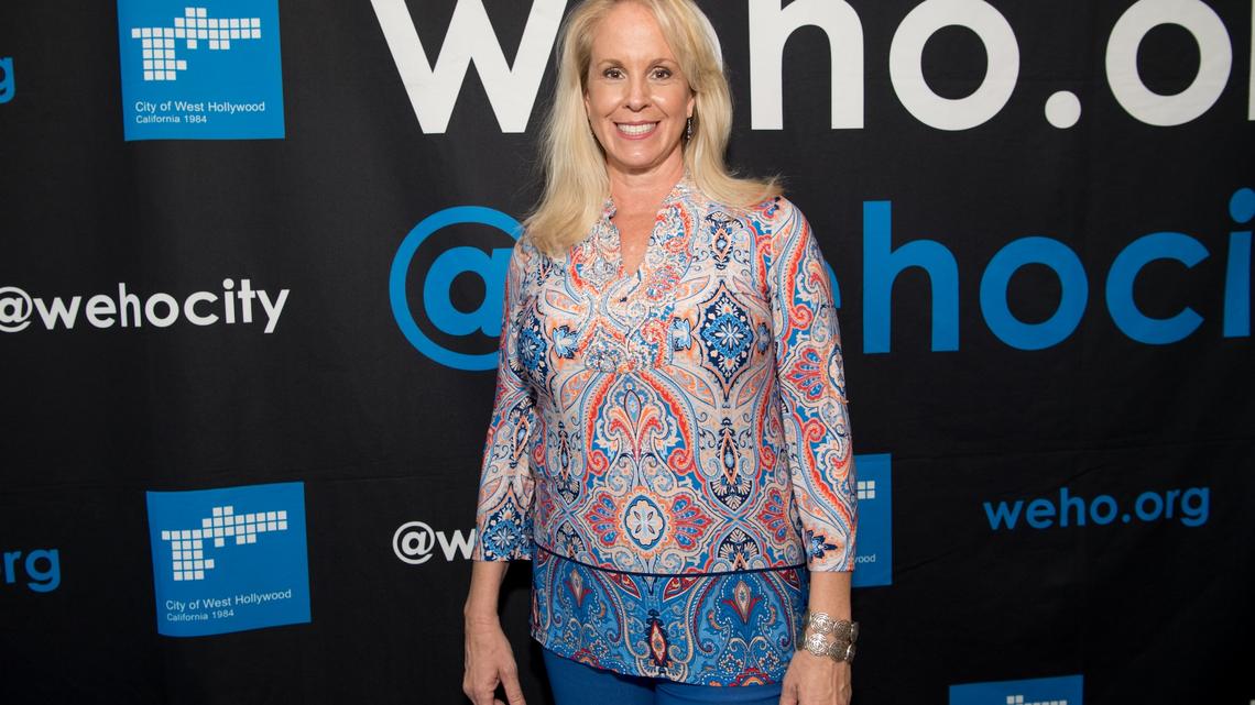Nicole Brown Simpson's Sister Tanya Calls Out NFL Over ‘Triggering' Stance 