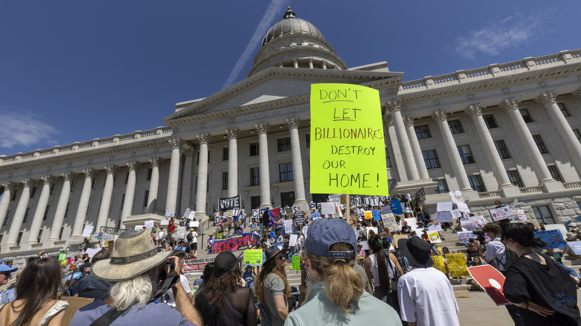 Data Center Backlash Turns to Threats and Violence as Anger Spreads 