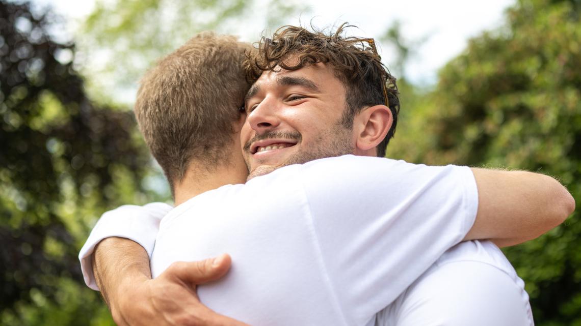 Psychology Says Men Who Have Close Male Friendships Live Longer 