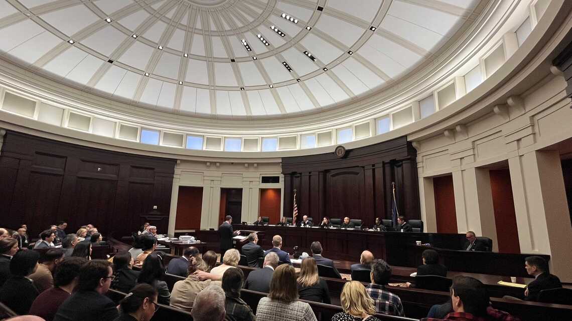Whitmer vetoes Democrats' long-litigated nine bills after high court order 