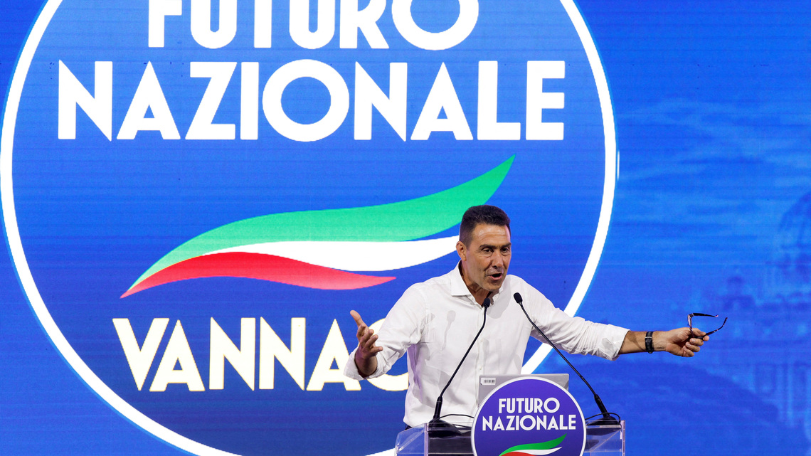 Italian general launches far-right party, threatening Meloni's election hopes 