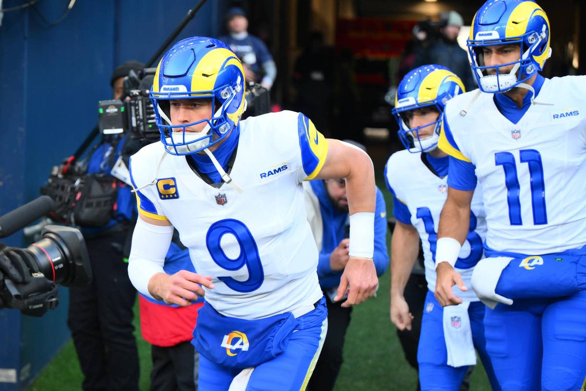  Los Angeles Rams quarterback Matthew Stafford runs onto the field before the 2026 NFC Championship Game at Lumen Field. Steven Bisig-Imagn Images