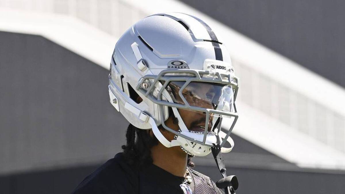  May 28, 2026; Henderson, NV, USA; Las Vegas Raiders defensive end Jalen Nailor (9) runs through a drill during organized team activities at Intermountain Health Performance Center. Mandatory Credit: Candice Ward-Imagn Images | Candice Ward-Imagn Images 