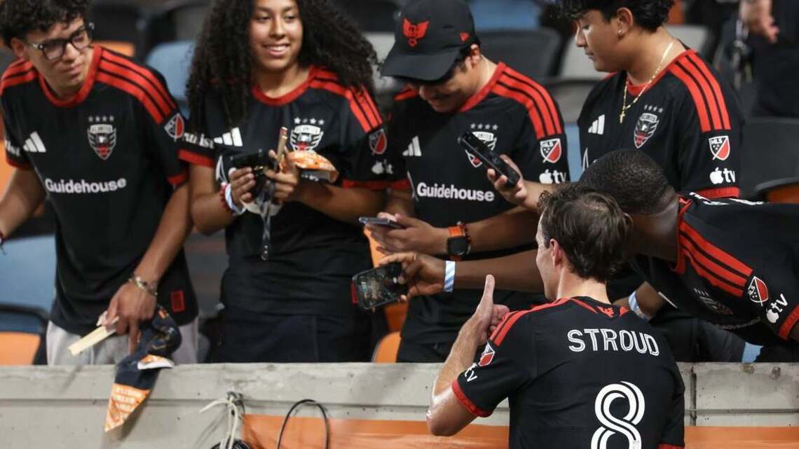 Tai Baribo saves D.C. United with late goal to draw with Houston 