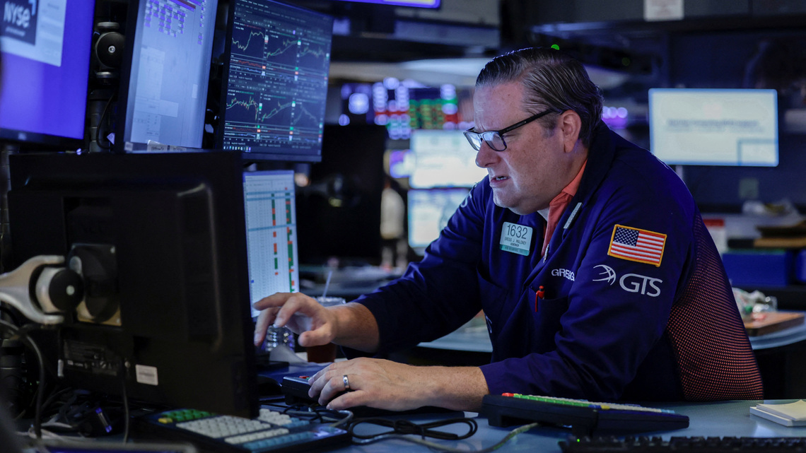 Morning Bid: Big, bad bond market
