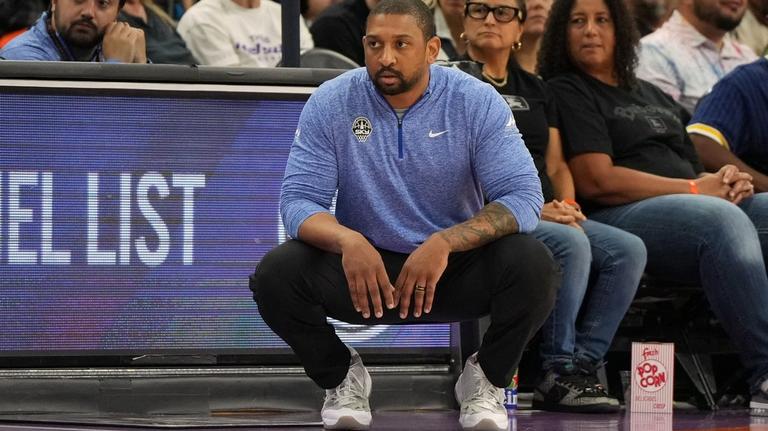 Still adjusting to life without star, Sky prep for rematch vs. Lynx 