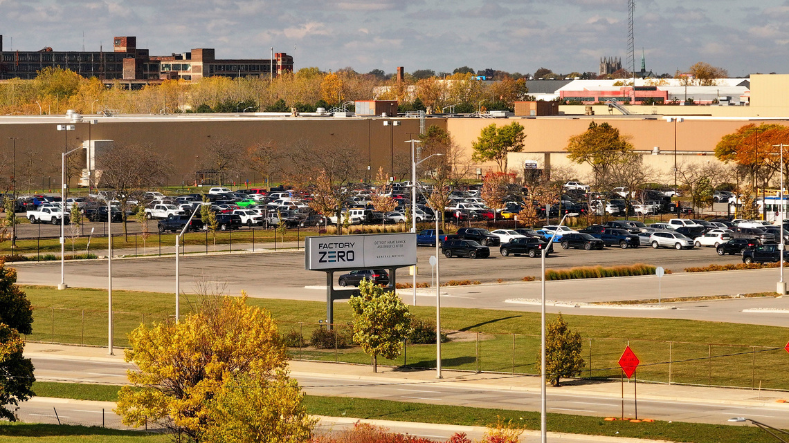 General Motors claims No. 1 US vehicle sales spot in recent months 
