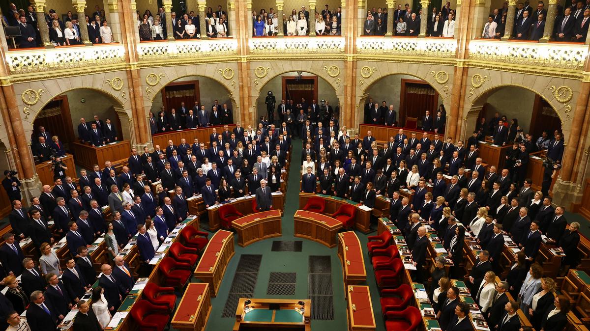 Hungary's Prime Minister-elect Peter Magyar attends the inaugural session of Hungary's parliament in Budapest, Hungary, May 9, 2026. REUTERS/Bernadett Szabo