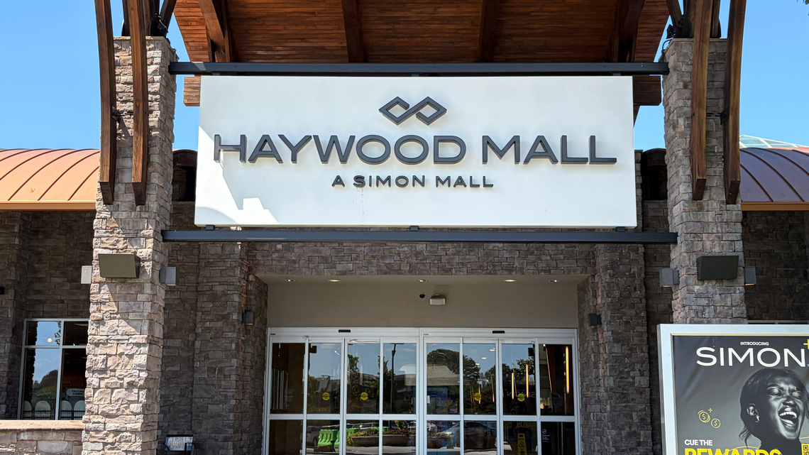 Haywood Mall shooting under investigation; 1 hospitalized 