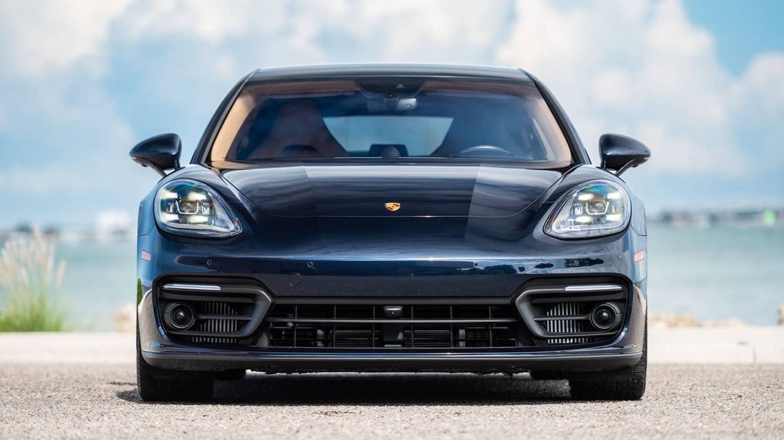 2023 Porsche Panamera 4S E-Hybrid Sport Turismo For Sale With 12,000 Miles 